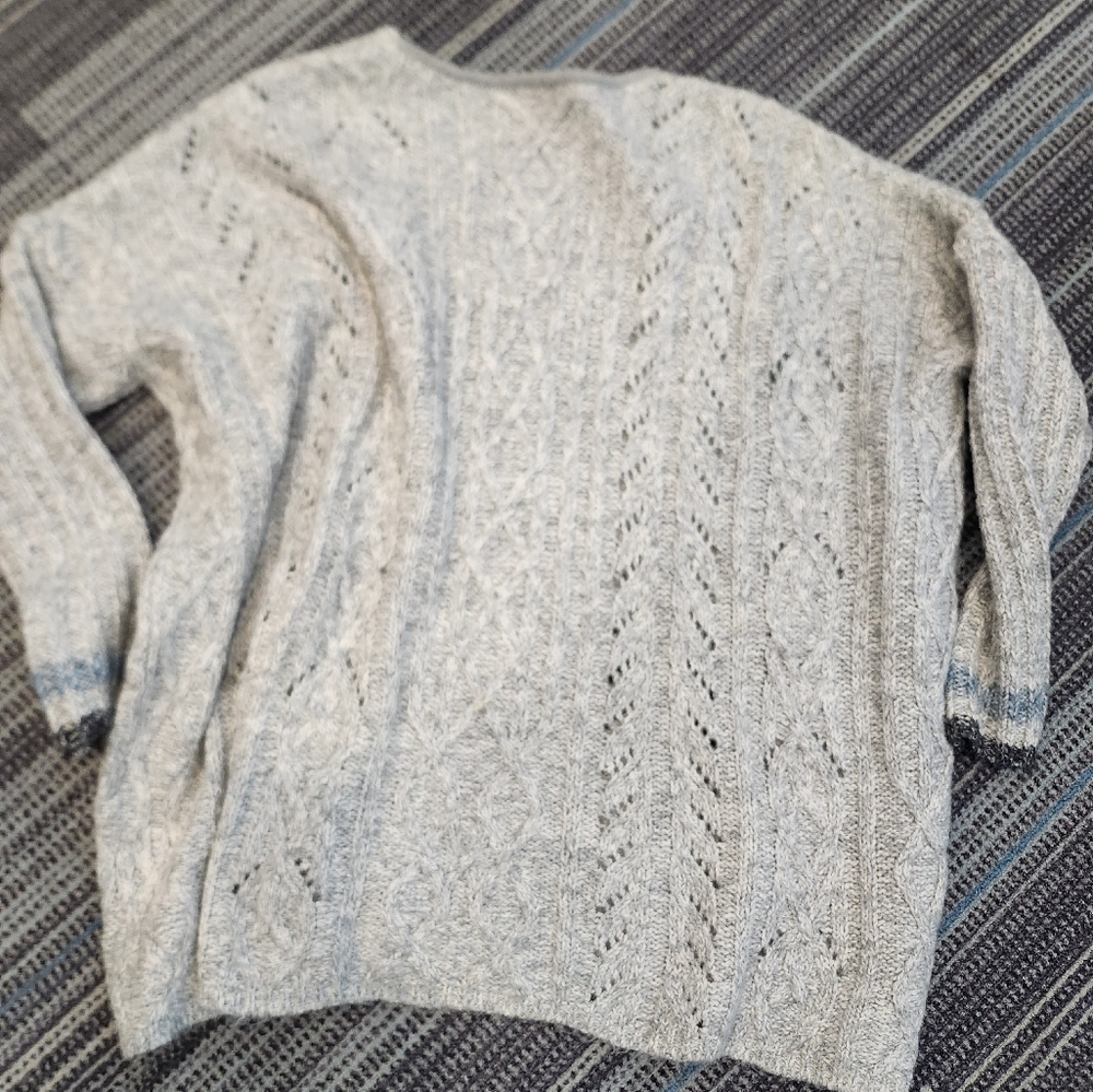 CAbi Gray V-Neck Sweater - Boxy/Cozy - Picture 4 of 11